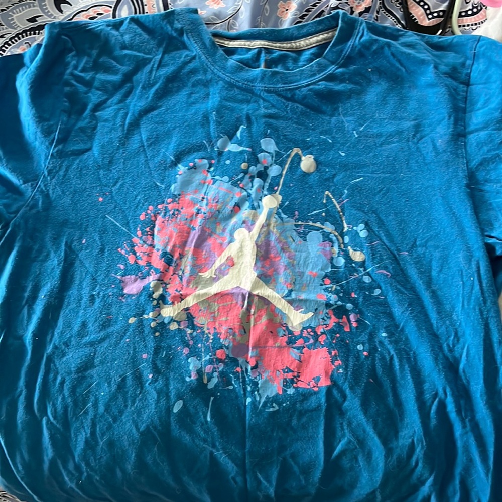 Jordan Nike splatter tshirt size Large